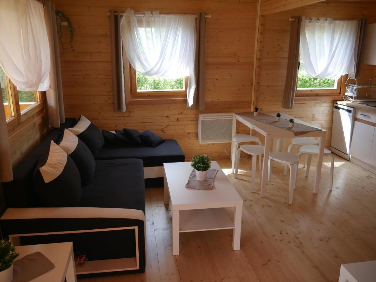 Domek Letniskowy Drewniany Nad Jeziorem Strzeszowskim Nowy المظهر الخارجي الصورة