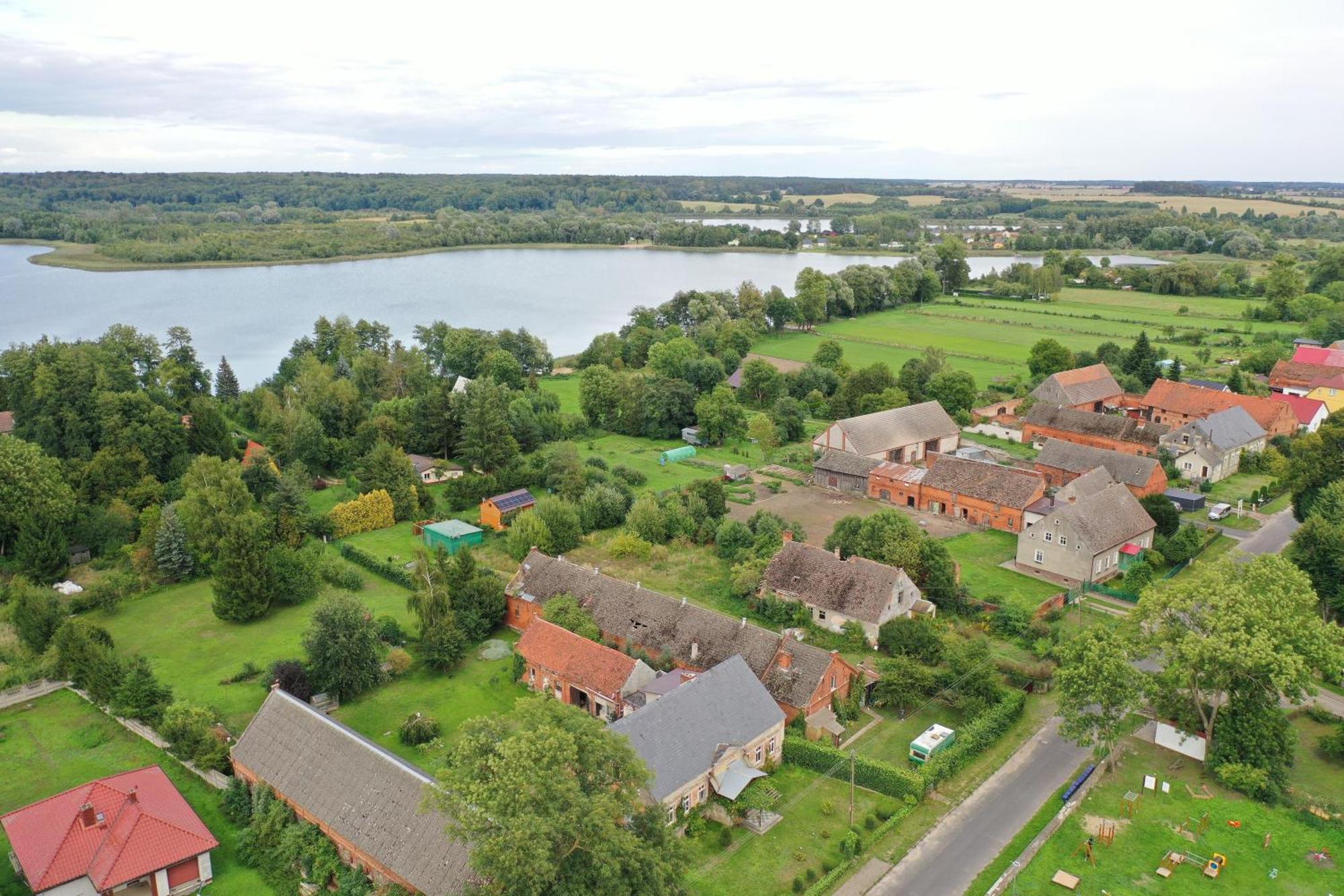 Domek Letniskowy Drewniany Nad Jeziorem Strzeszowskim Nowy المظهر الخارجي الصورة