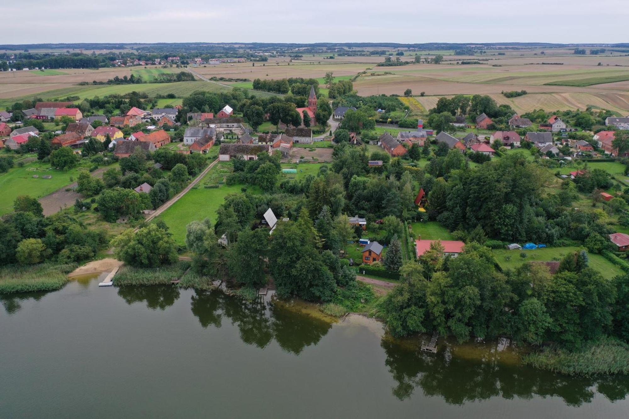 Domek Letniskowy Drewniany Nad Jeziorem Strzeszowskim Nowy المظهر الخارجي الصورة